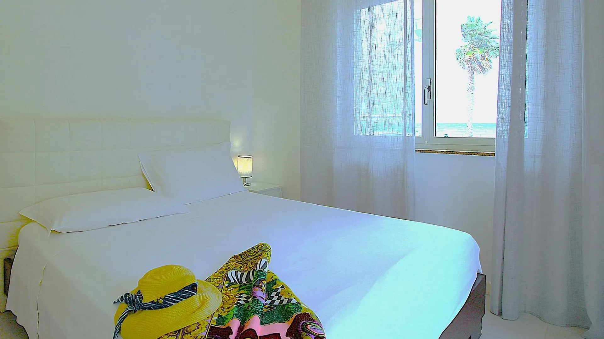 Capo D'Orlando Apartments - Relax Beachside איטליה