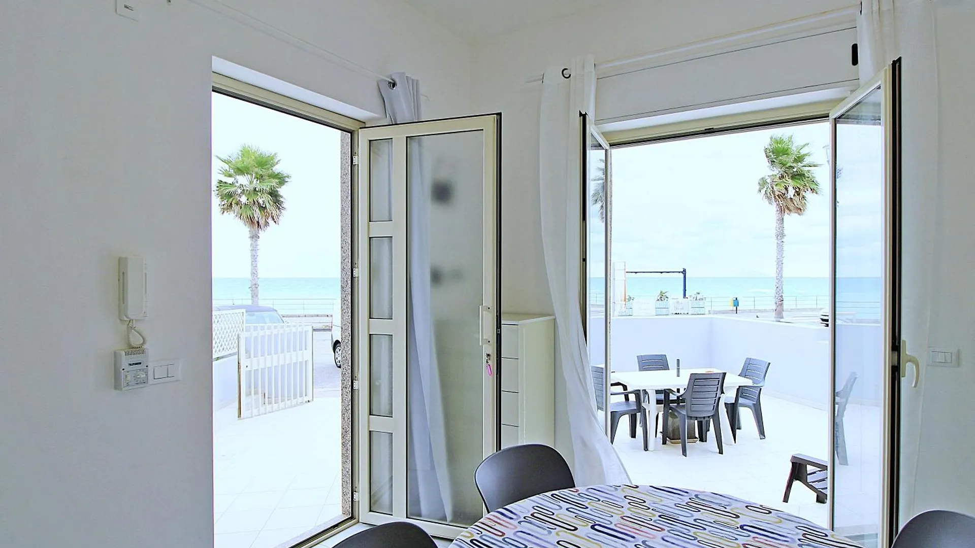 Capo D'Orlando Apartments - Relax Beachside איטליה